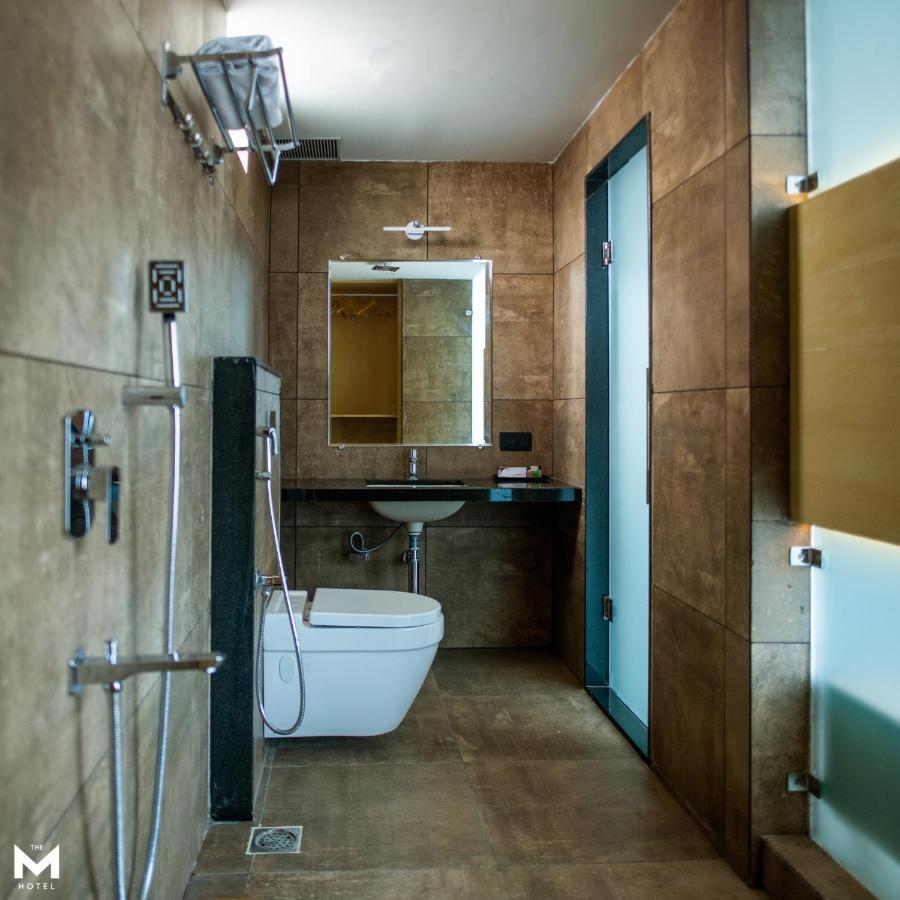 The M Hotel Raipur  Bagian luar foto